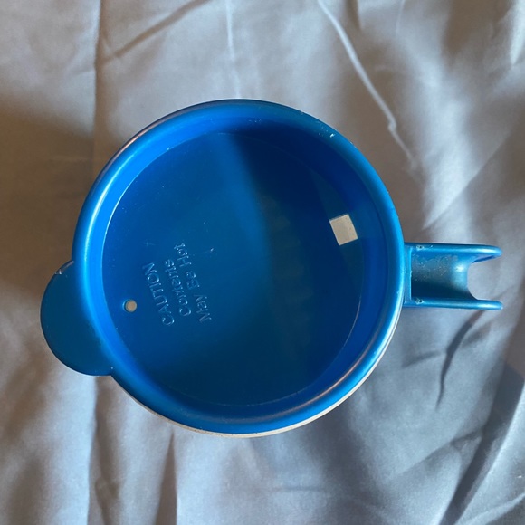 Official 25th Anniversary Disney Cup with Lid - Picture 3 of 4